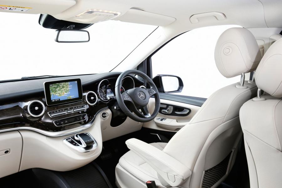  Mercedes-Benz V250 BlueTec Lang 2015 года  (AU) (фото 16 из 30)